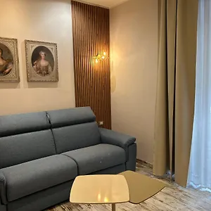 Colonna 18 By Ghor בית הארחה