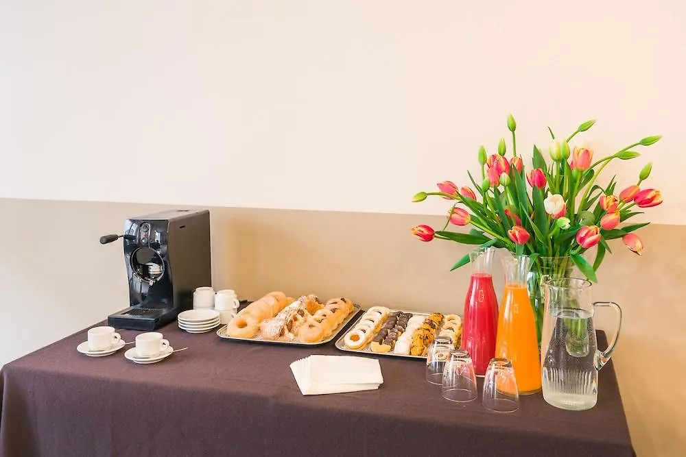 רומא Raeli Hotel Siracusa